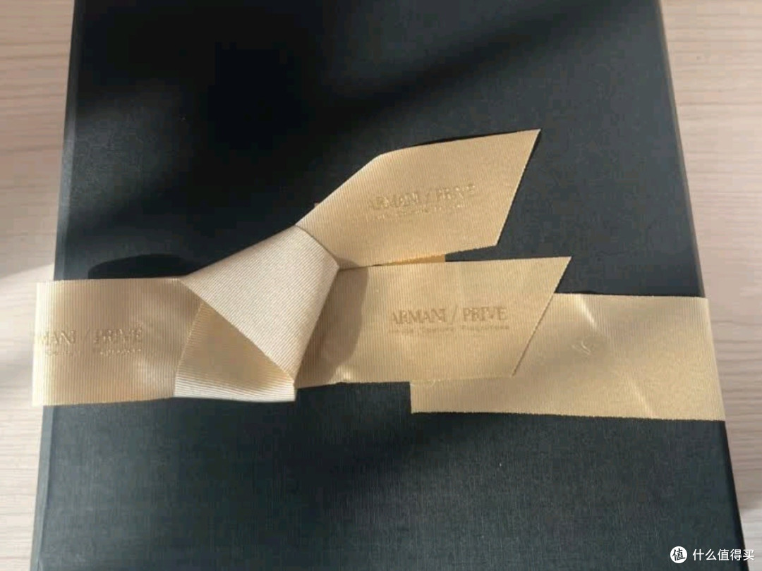 阿玛尼玉龙茶香50ml:男女中性清新香水礼盒,生日礼物首选