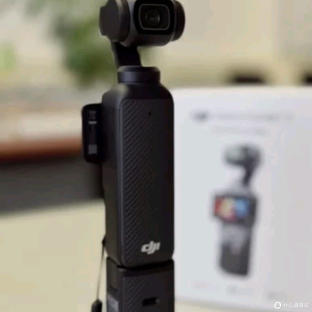 大疆 DJI Osmo Pocket 3 标准版:一英寸口袋云台相机