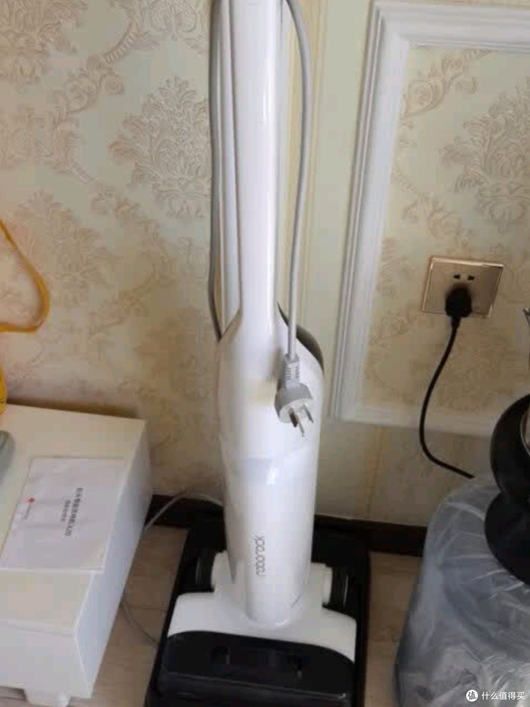 智能吸拖洗一体机新选择,家用扫地无线电动拖把手持吸尘器