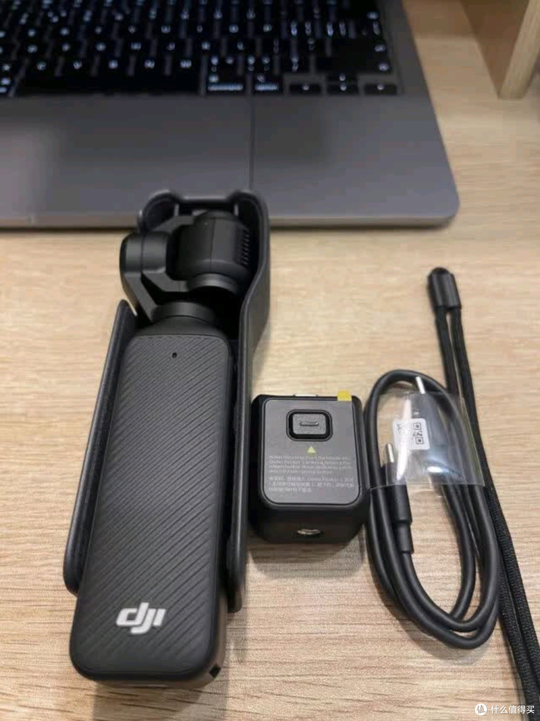 大疆DJI Osmo Pocket 3标准版:口袋云台相机,旅游Vlog新宠