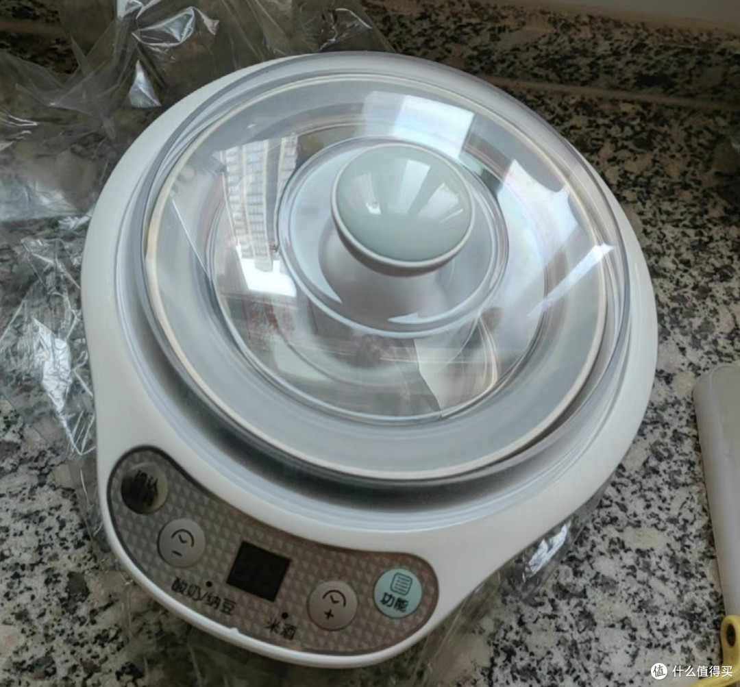 618推荐：小熊酸奶机轻松自制美食