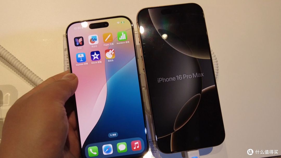 低价风席卷市场!iPhone16 Pro靠补贴逆袭登顶,128G争议难挡热销