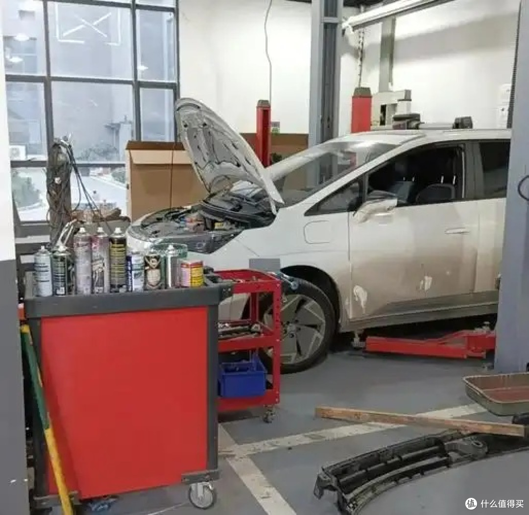 汽车保养DIY:换机油、检查刹车片,新手也能轻松上手