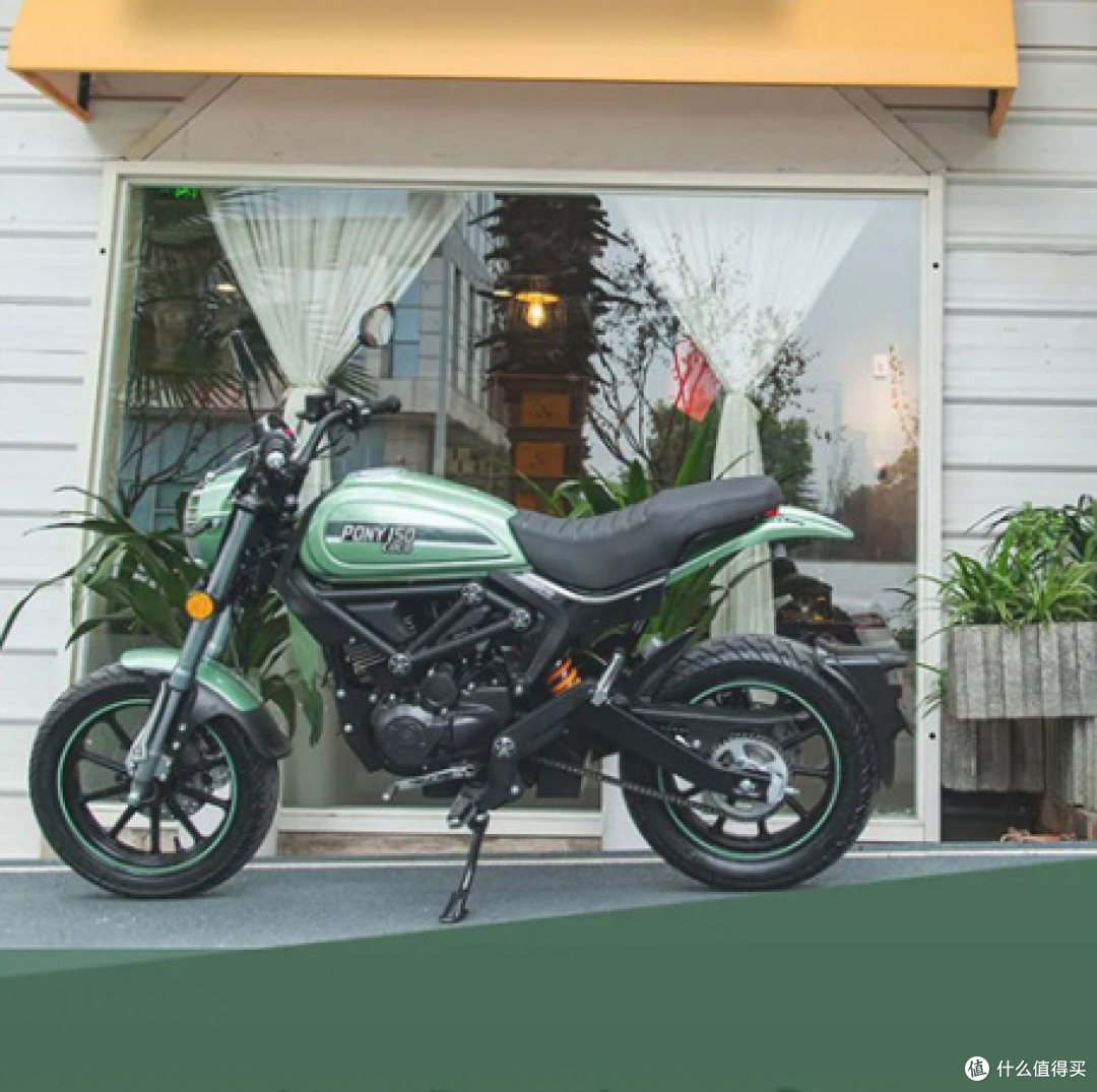 嘉陵CoCo Pony 150F 复古设计与实用性摩托车