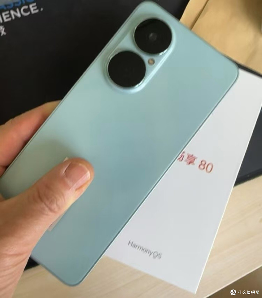 华为出手了，6620mAh+鸿蒙系统+LCD护眼屏，跌至908元