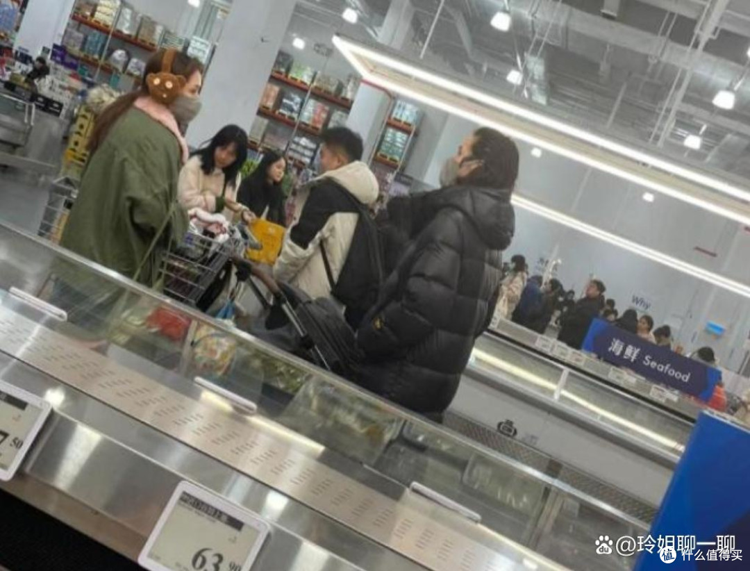 高端山姆变“穷鬼乐园”,靠“260元年费”拿捏中产的山姆怎么了