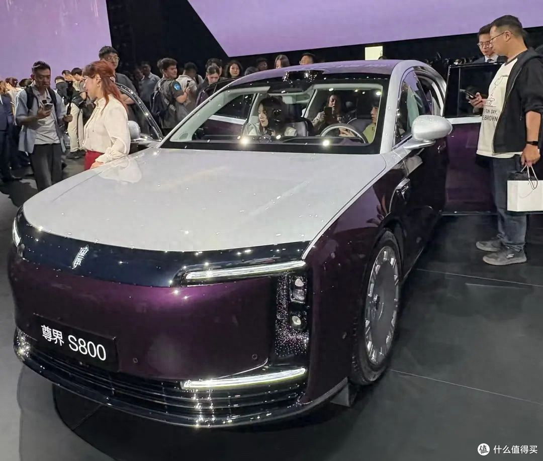 尊界S800正式上市:华为与江淮联手打造的百万级智能豪车