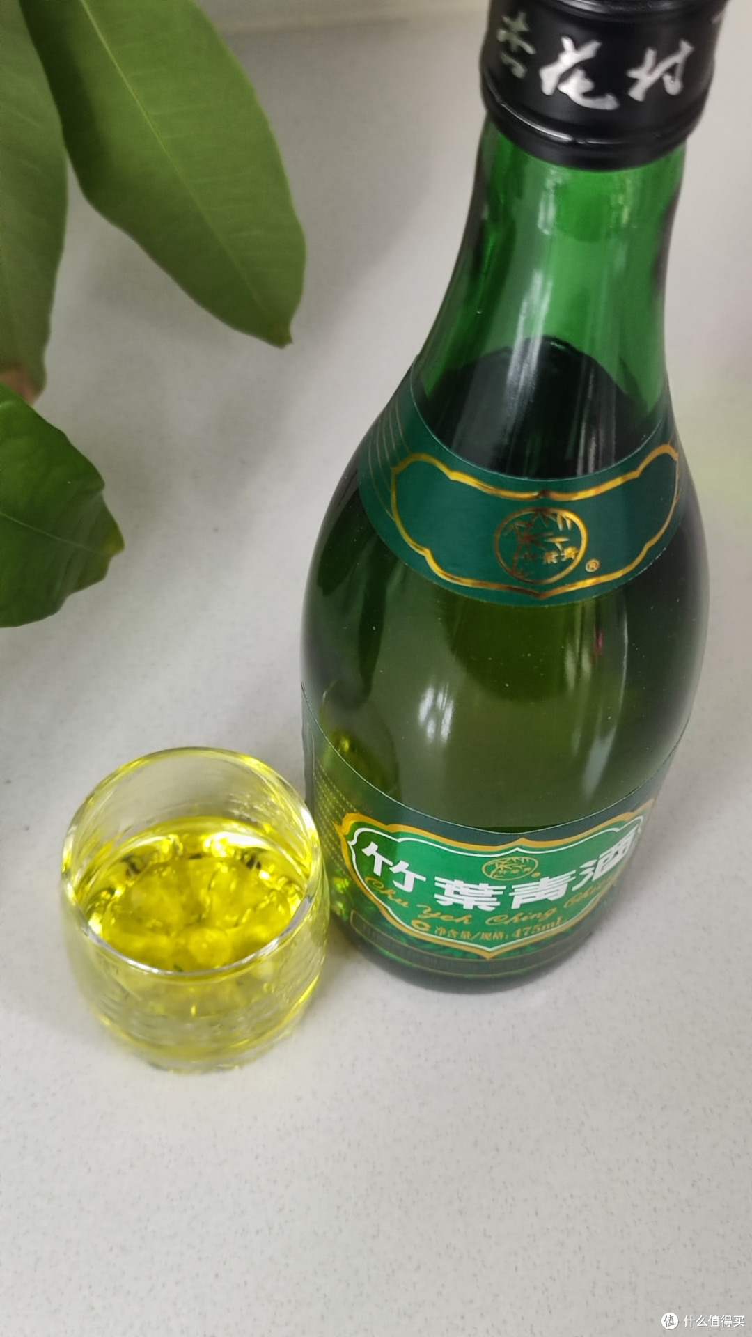 江湖人称“见风倒”,有多少酒精考验的豪杰是栽在竹叶青的瓶底下