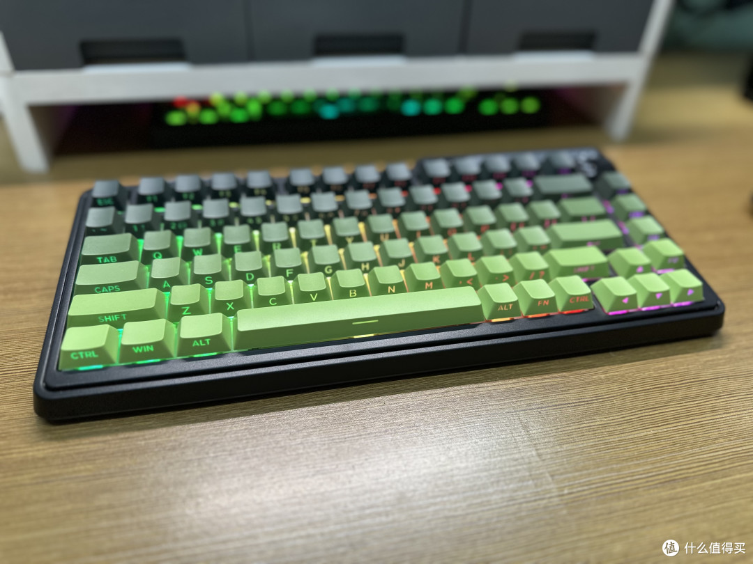 珂芝 K75Lite 三模键盘:绿意与诗意的完美融合