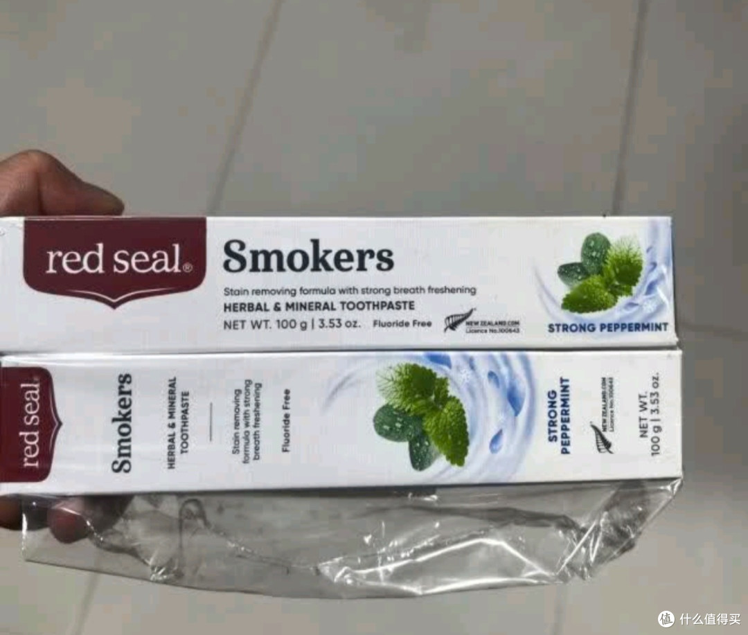 红印烟民薄荷牙膏：专为烟民设计