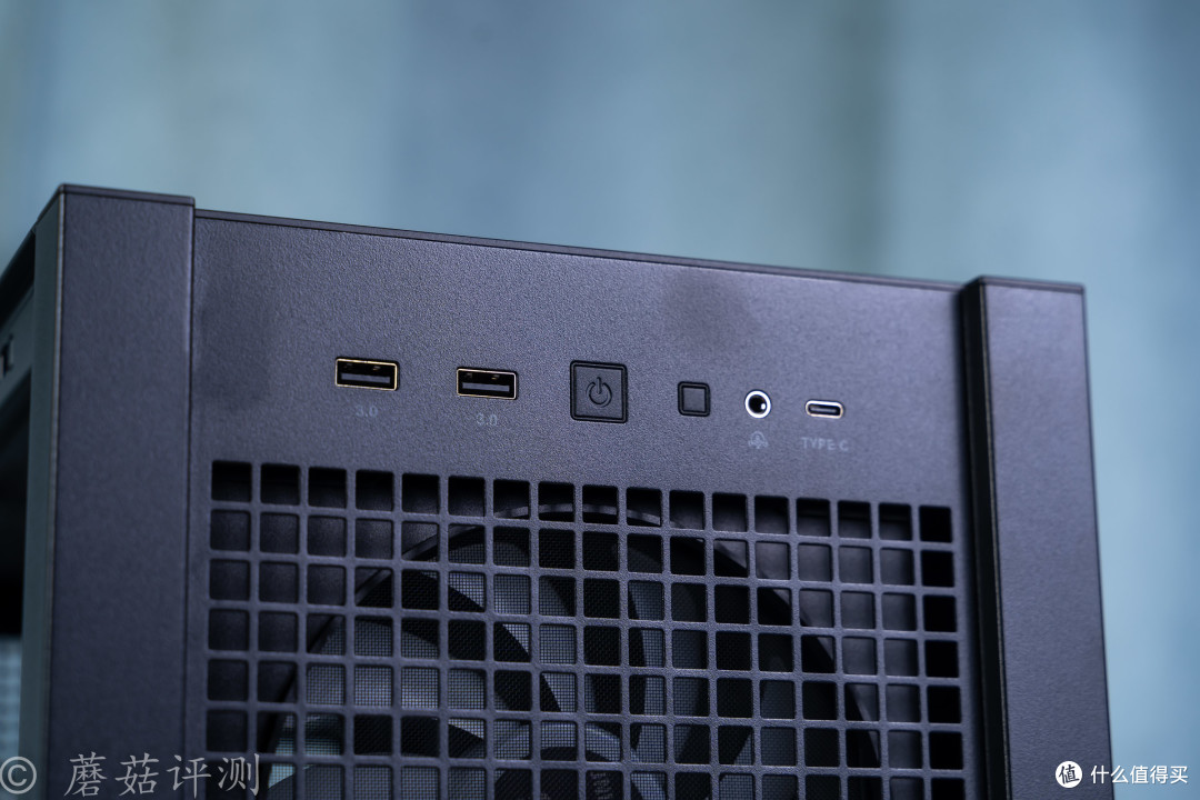 网游、大型3A轻松拿捏,9800X3D搭配RTX 5080双强无短板 装机体验