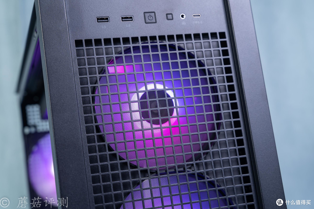 网游、大型3A轻松拿捏,9800X3D搭配RTX 5080双强无短板 装机体验