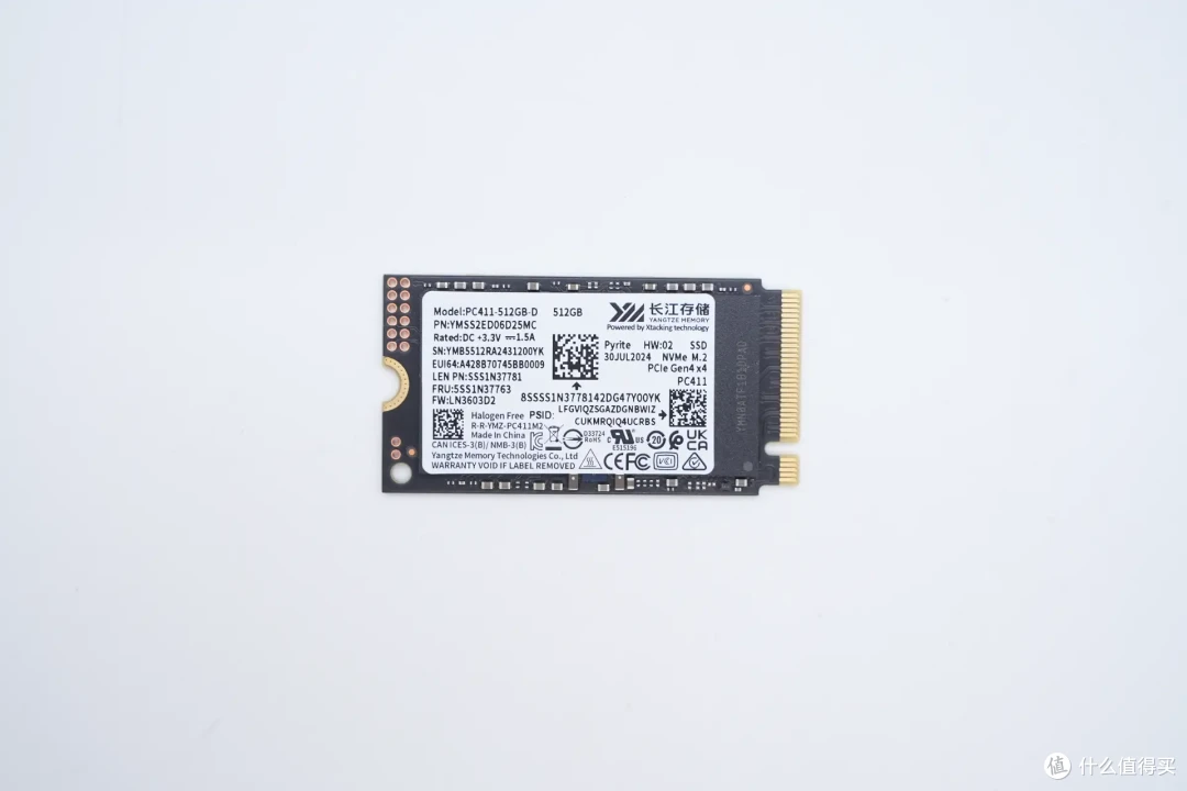 一文读懂长江存储 PC411 搭配联想 Legion Go S 掌机到底有多强?