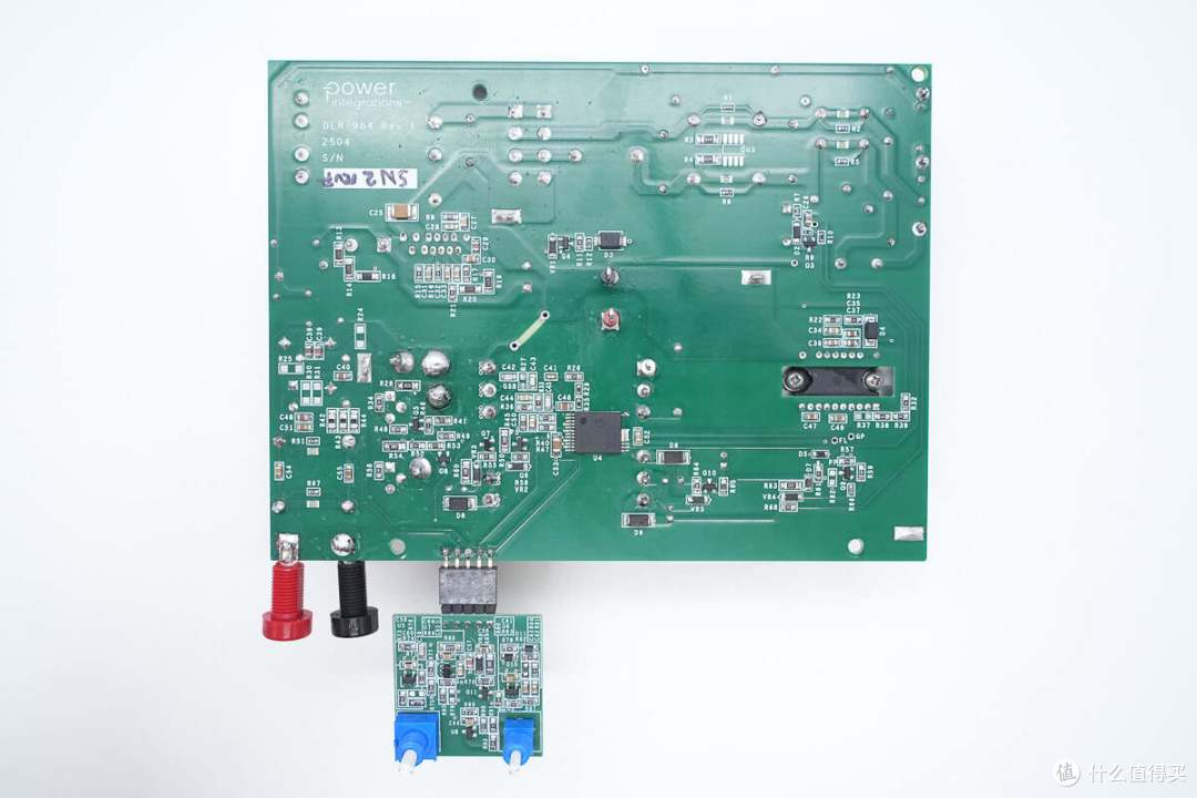 PI DER-984 720W高效LLC充电器方案解析