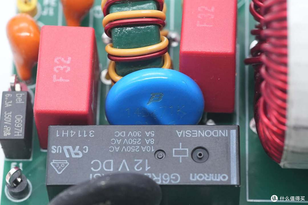PI DER-984 720W高效LLC充电器方案解析