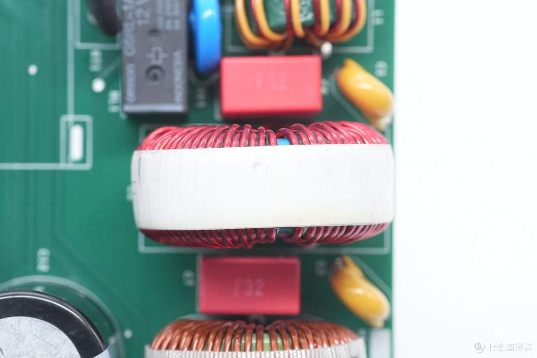 PI DER-984 720W高效LLC充电器方案解析
