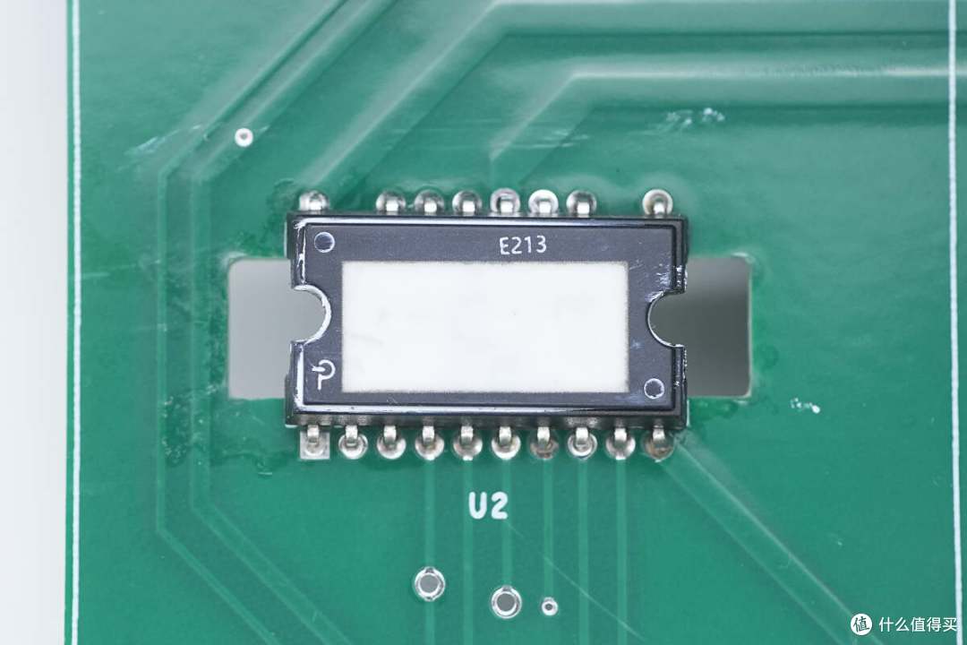 PI DER-984 720W高效LLC充电器方案解析