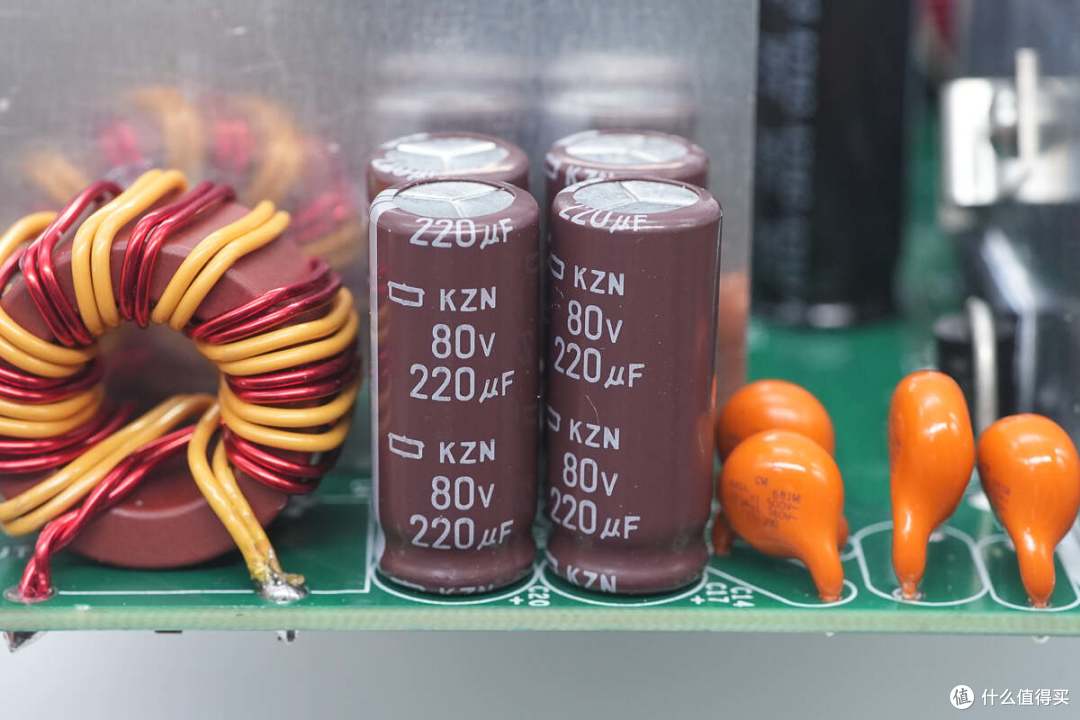 PI DER-984 720W高效LLC充电器方案解析