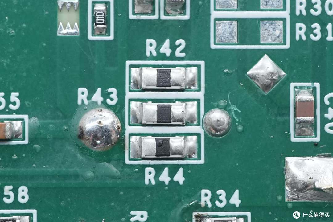 PI DER-984 720W高效LLC充电器方案解析