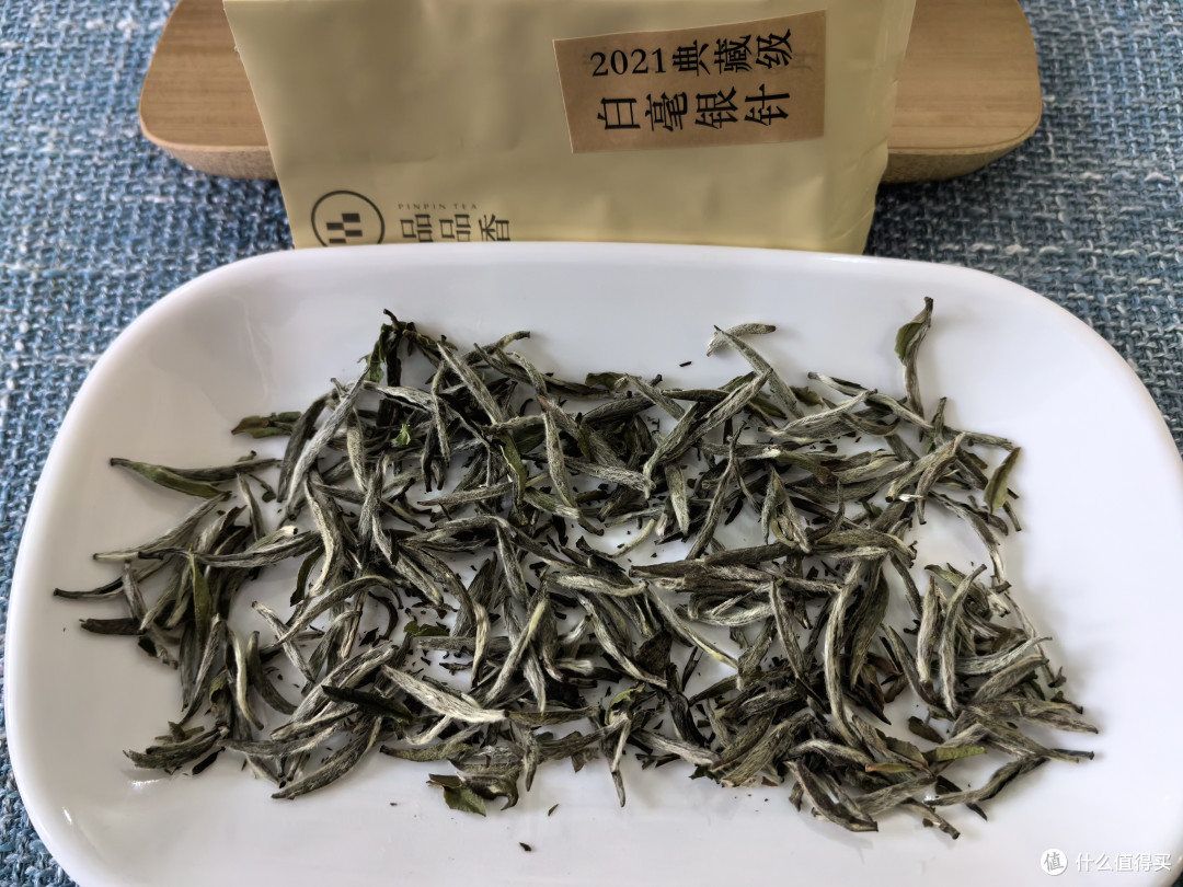 买白茶喝,要分清白毫银针、白牡丹、贡眉、寿眉,搞懂一挑一个准