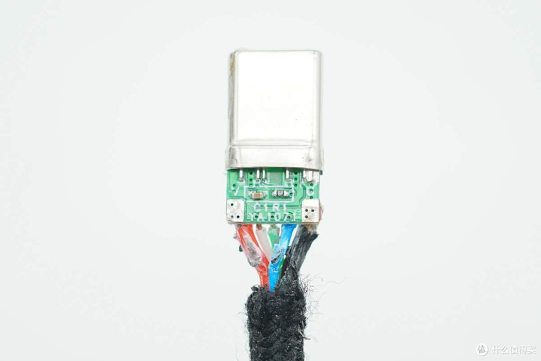 支持65W+30W同时快充,古石100W一拖二数显快充数据线拆解