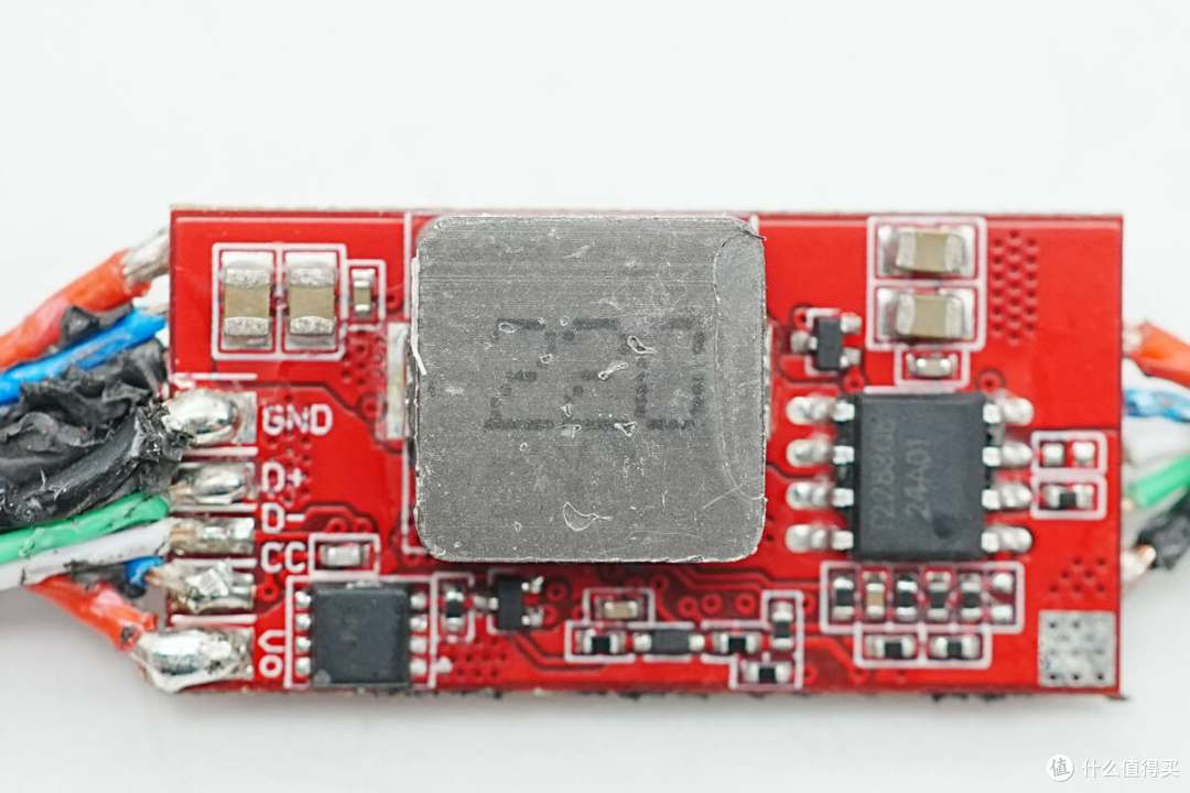 支持65W+30W同时快充,古石100W一拖二数显快充数据线拆解