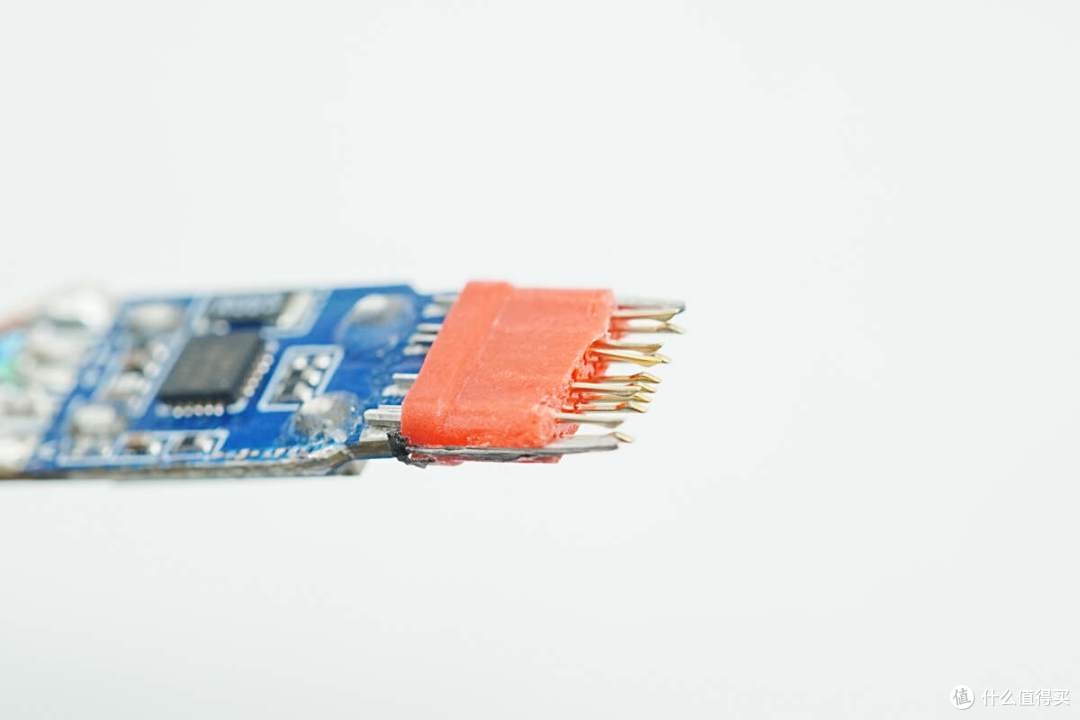 支持65W+30W同时快充,古石100W一拖二数显快充数据线拆解