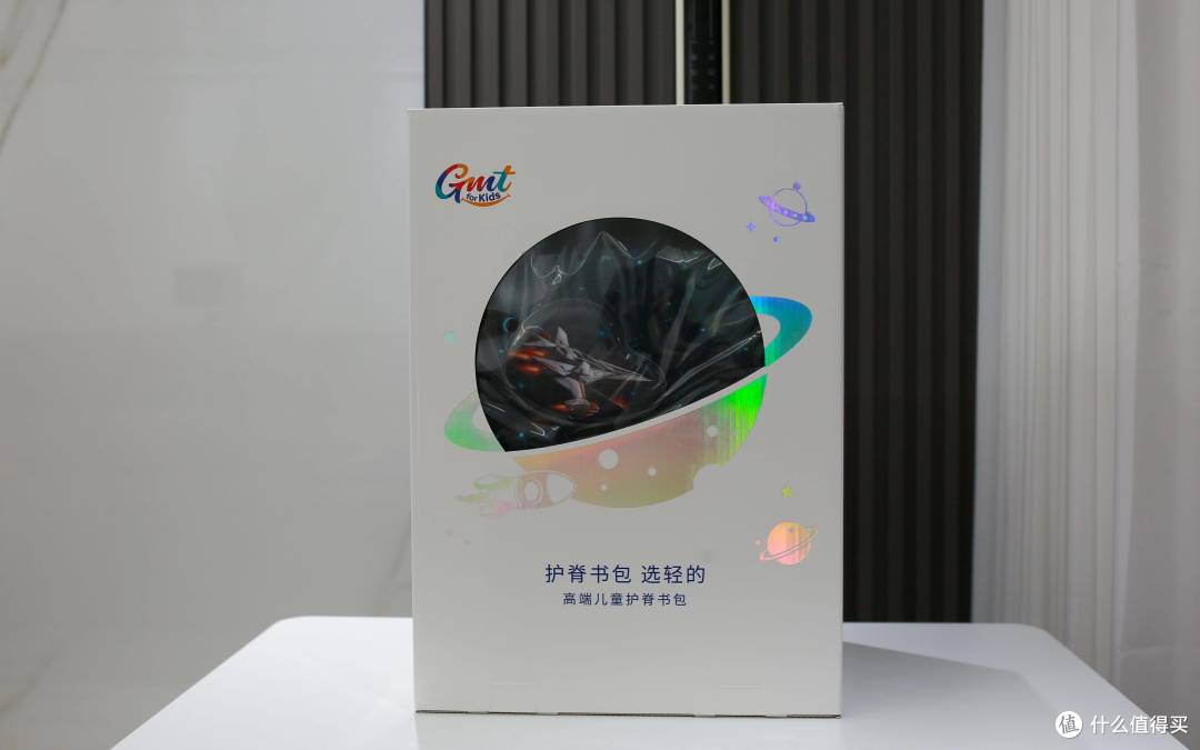 精打细算618!打工人4件套:监听音箱磁轴键盘护脊书包拍照手机