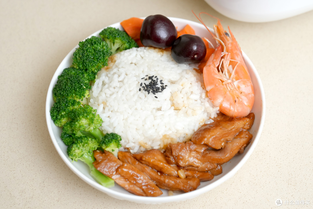 性能实测!百元级多功能电饭煲,美的新品白月光电饭煲烹饪体验