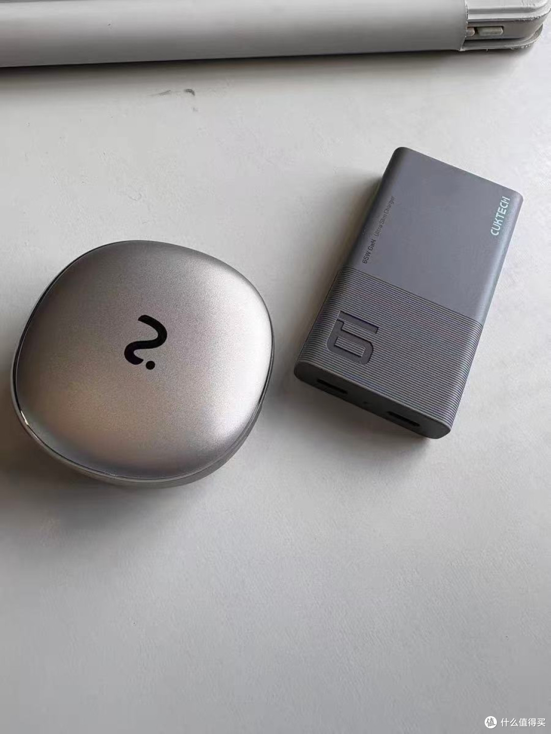 科大讯飞 Pro 3 ワイヤレスイヤホン シルバー 科大讯飞新品来袭！iFLYBUDS Pro 3 与Air 2，职场人的新宠！_耳机_什么