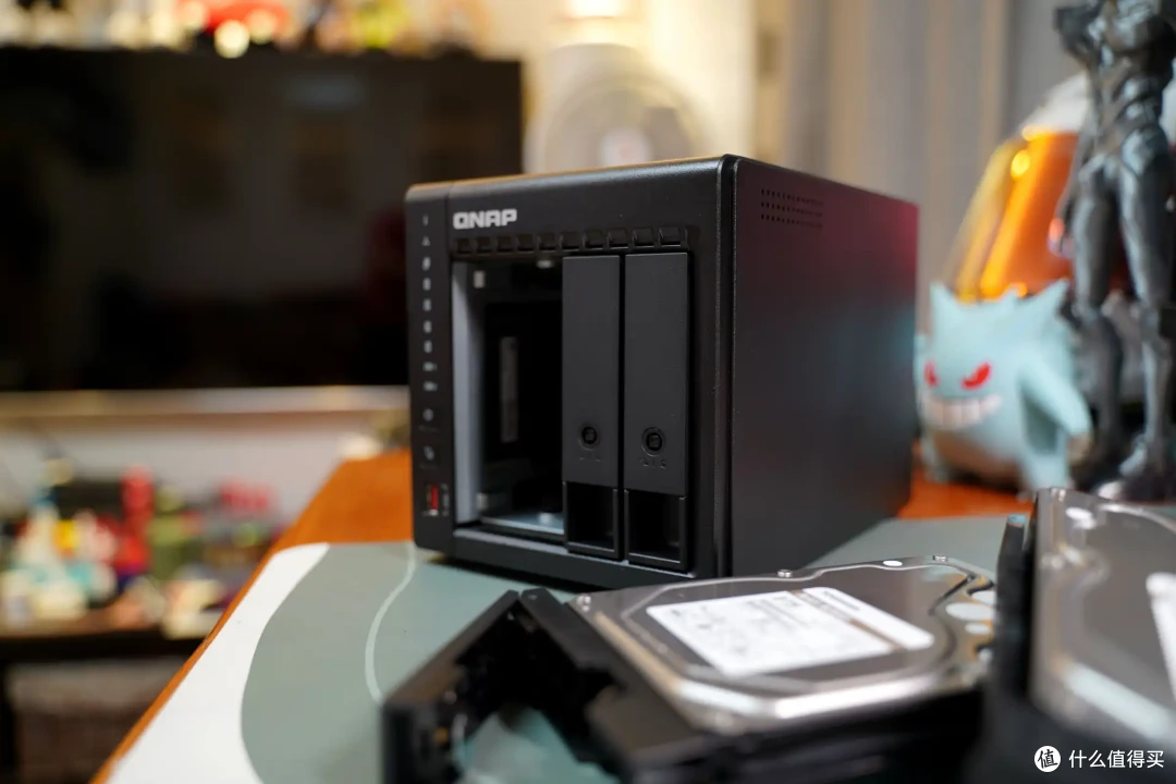 从图文到短视频,QNAP TS-464C2 宇宙魔方 NAS 升级全记录