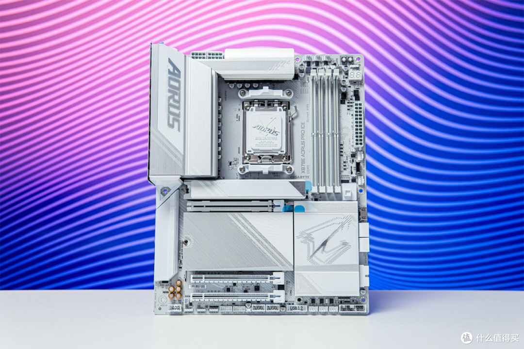 纯白高颜值,技嘉X870E AORUS PRO ICE电竞冰雕主板测试