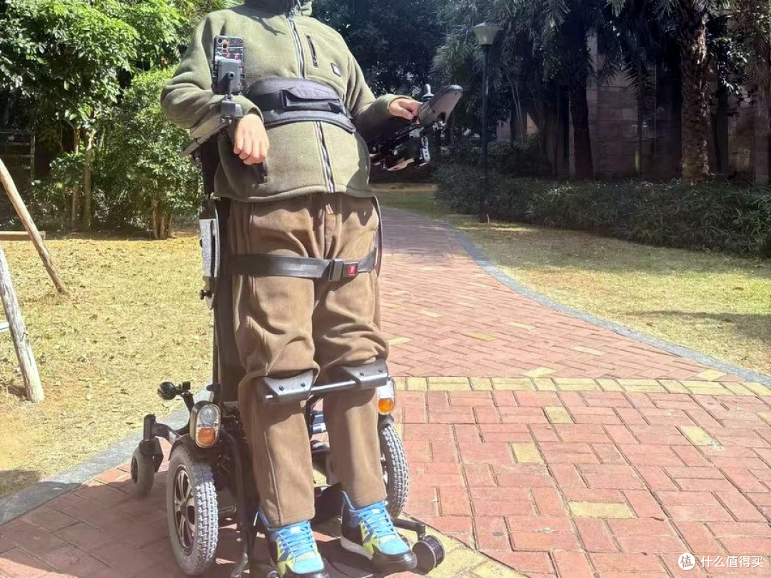 老人电动轮椅选哪个品牌比较好?电动轮椅最新“排行榜”来了