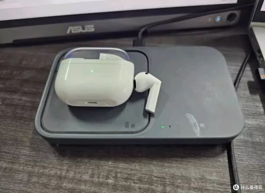 三星Galaxy Buds3：都市喧嚣中的一片宁静绿洲