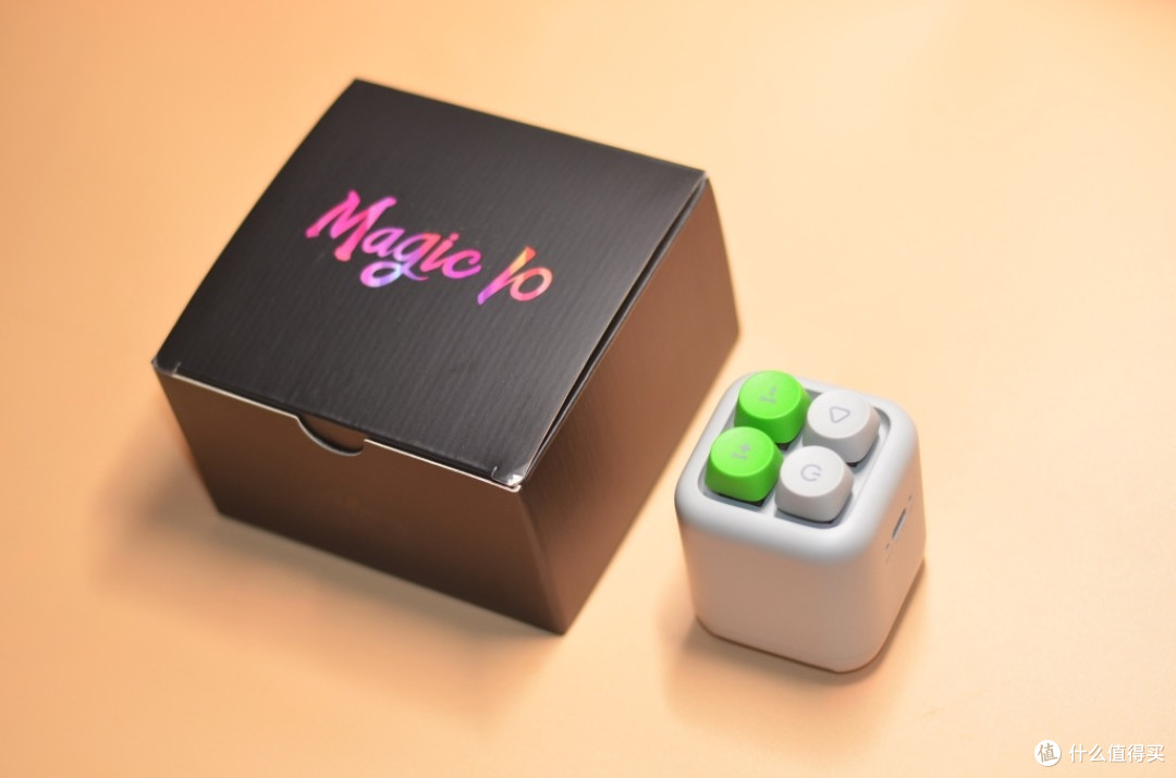 马卡龙配色的Allway Magic 10 蓝牙音箱，解压、助眠随身带
