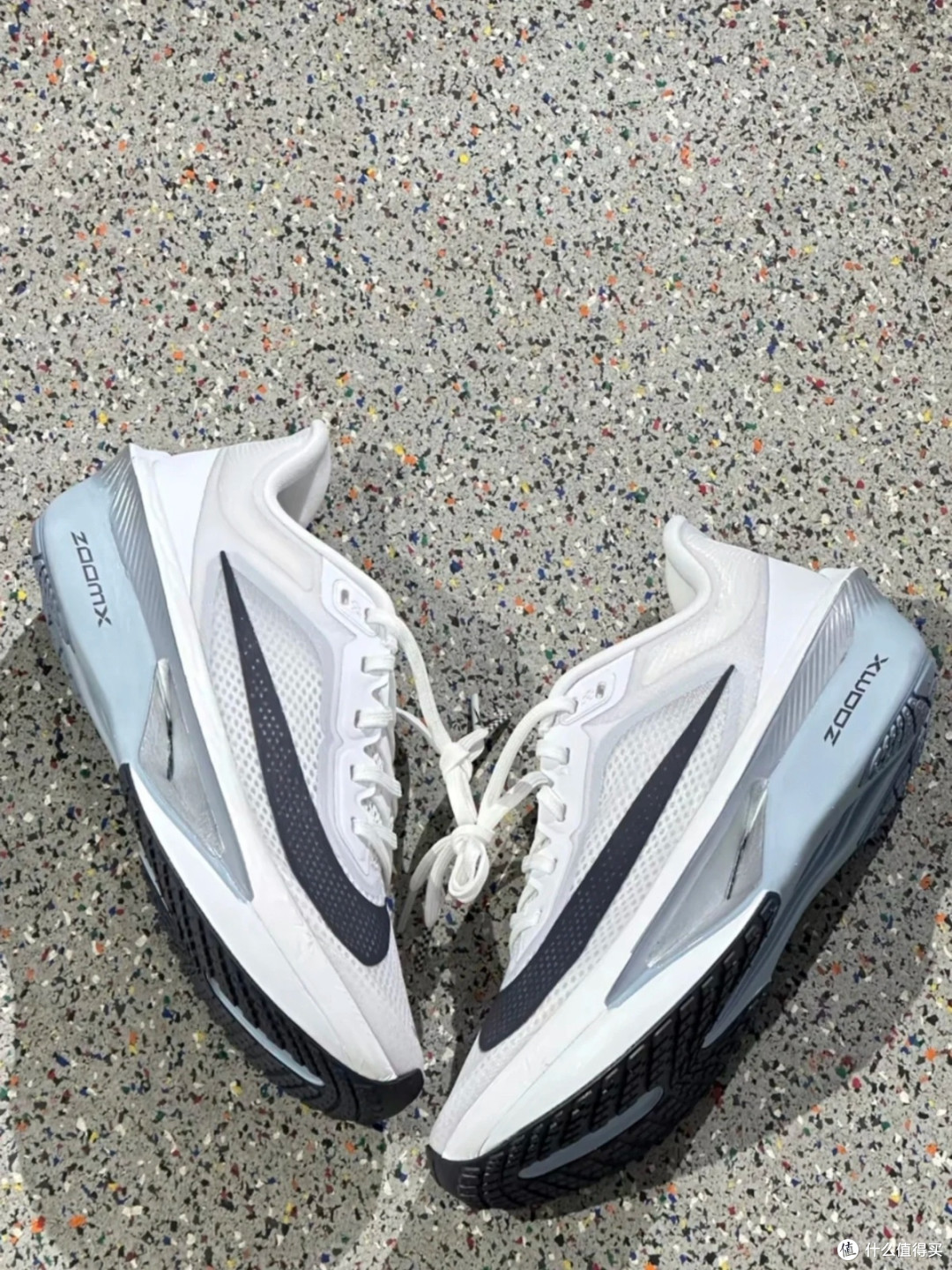 轻弹提速!Nike Zoom Fly 6
