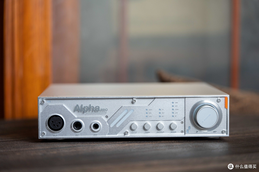 DIGI AESTH Alpha Pro:一台有“未来感”的解码耳放一体机