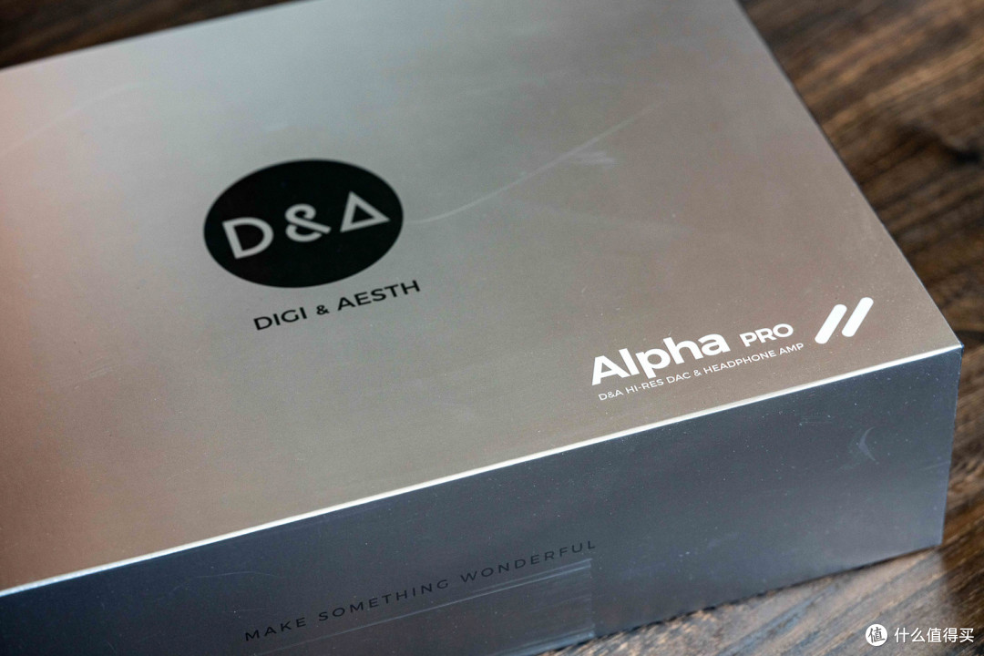 DIGI AESTH Alpha Pro:一台有“未来感”的解码耳放一体机