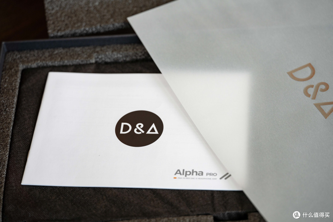 DIGI AESTH Alpha Pro:一台有“未来感”的解码耳放一体机