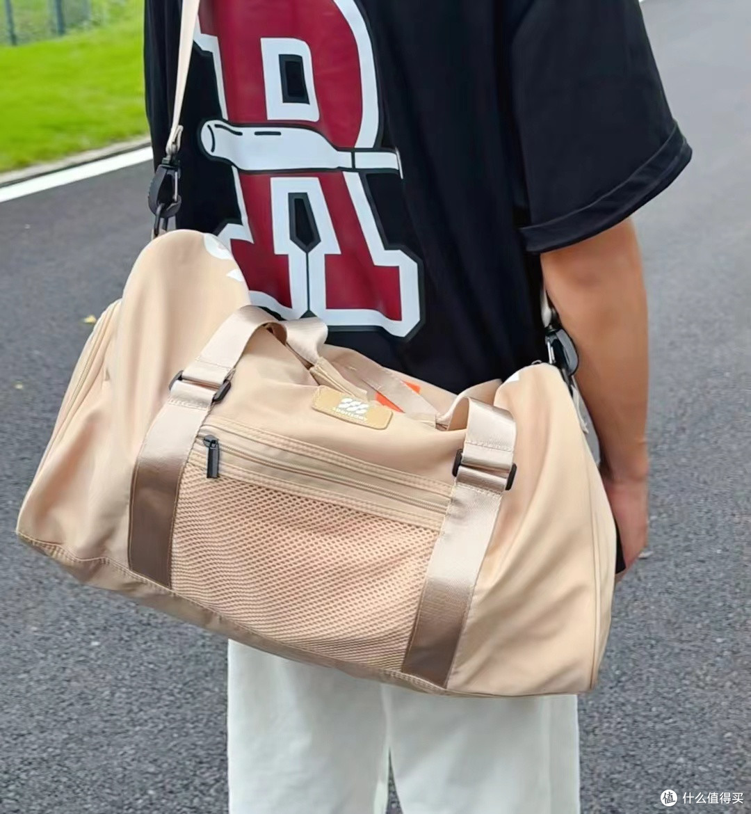 海澜之家 32L 健身包:干湿分离+独立鞋仓,健身出行的贴心之选