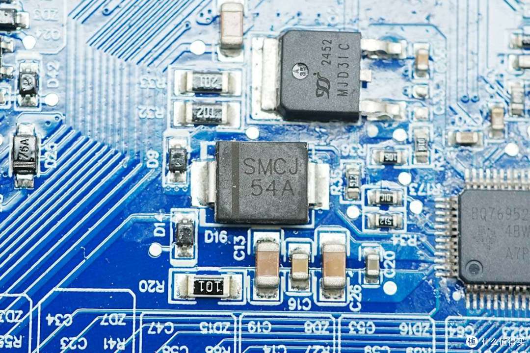 循环寿命超4000次,电小二户外电源2000 Pro 2拆解