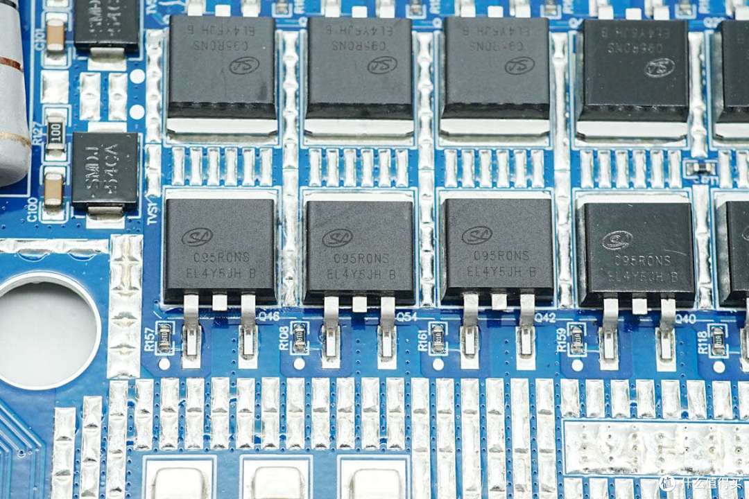 循环寿命超4000次,电小二户外电源2000 Pro 2拆解
