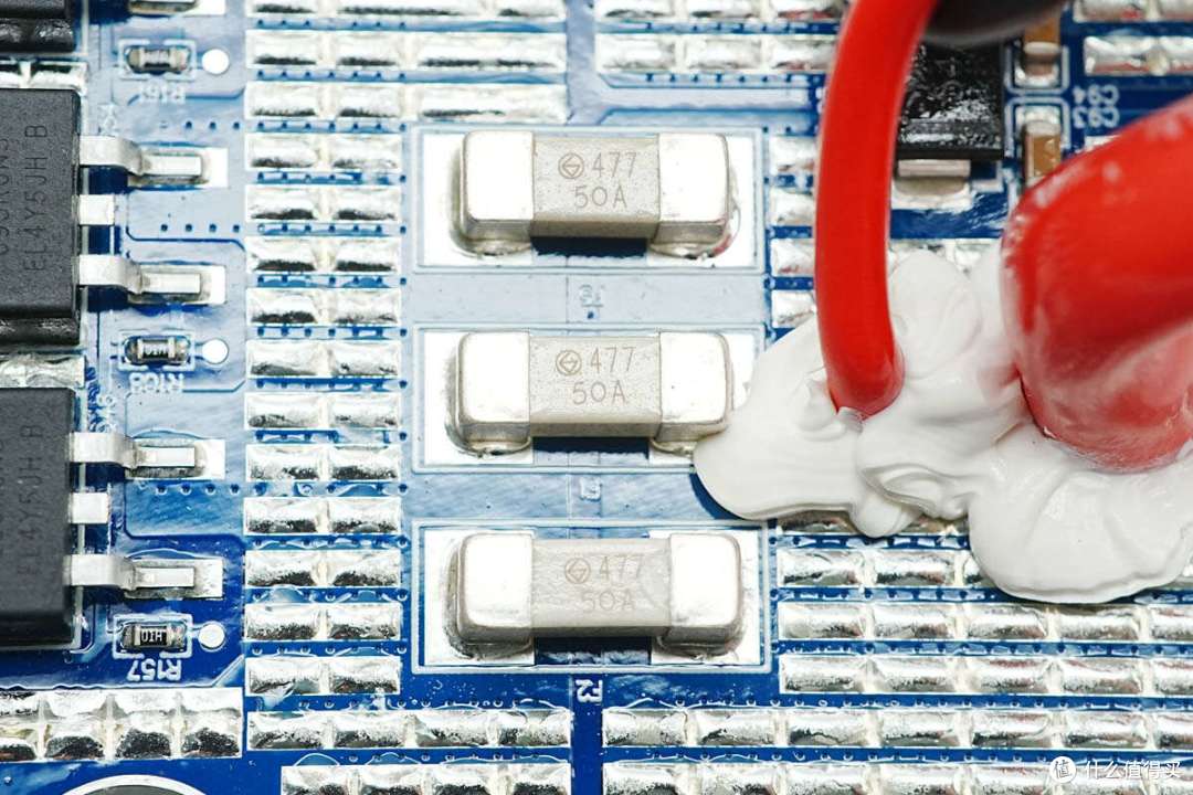 循环寿命超4000次,电小二户外电源2000 Pro 2拆解