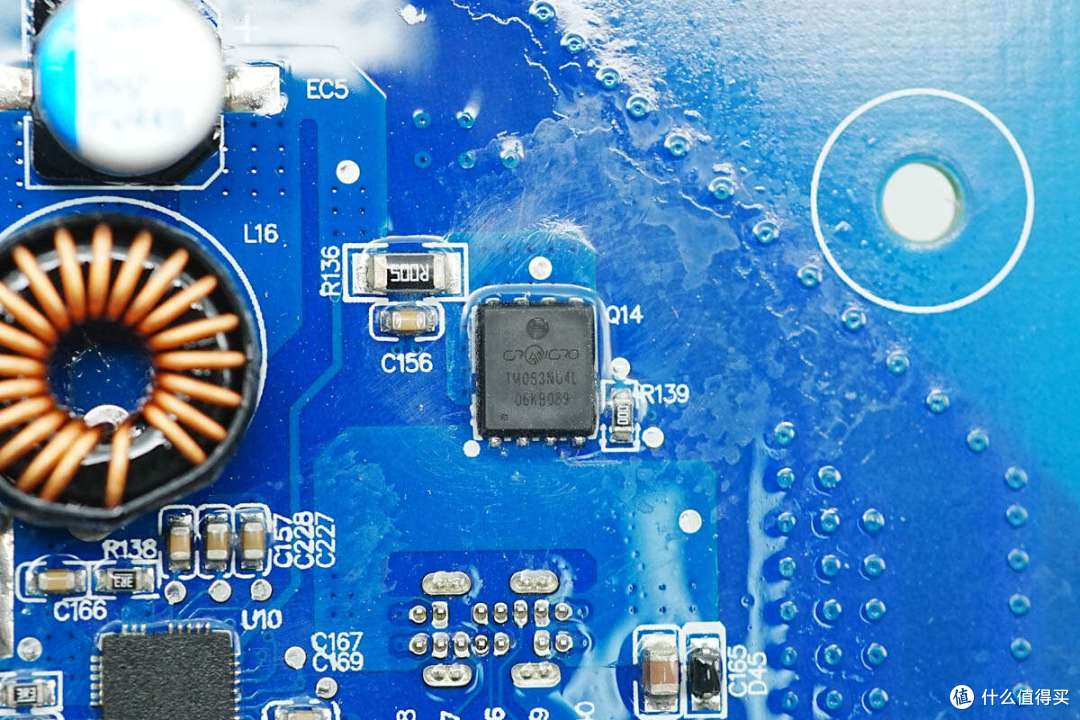 循环寿命超4000次,电小二户外电源2000 Pro 2拆解