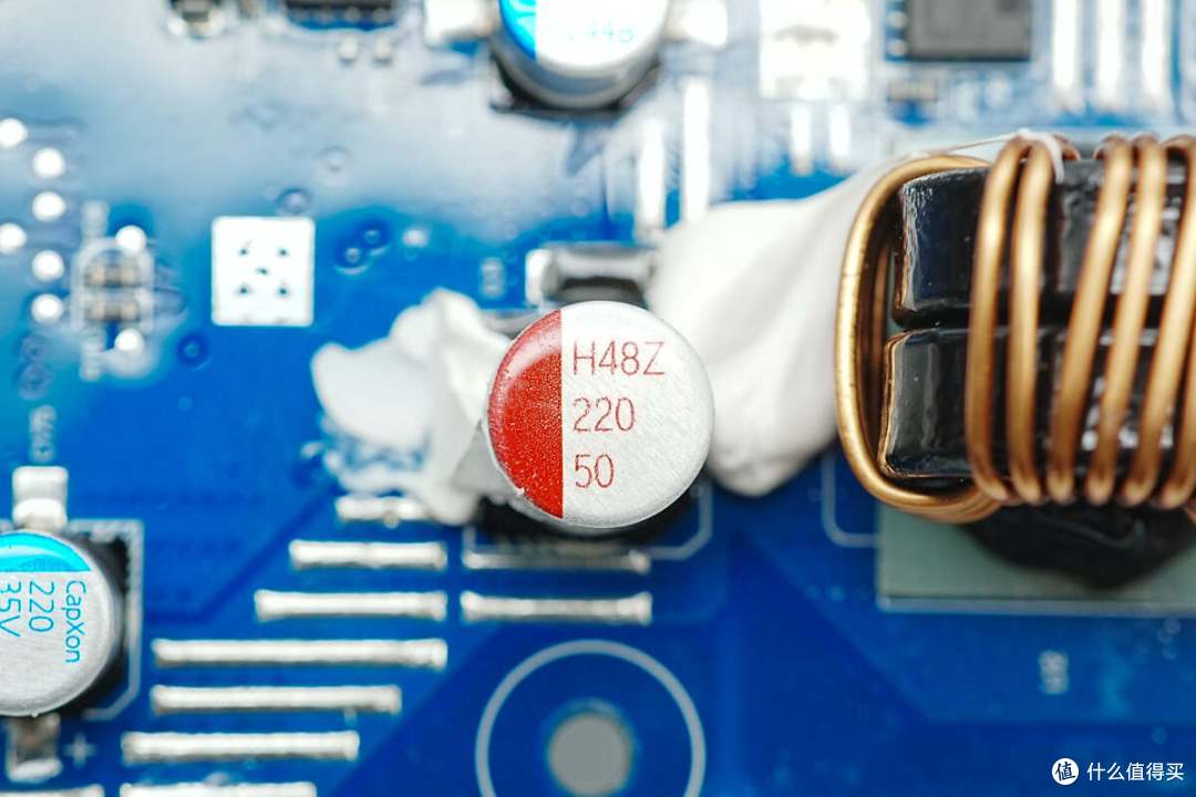 循环寿命超4000次,电小二户外电源2000 Pro 2拆解