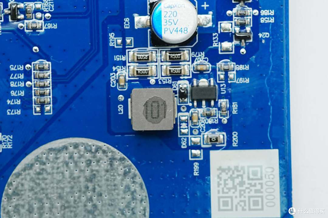 循环寿命超4000次,电小二户外电源2000 Pro 2拆解