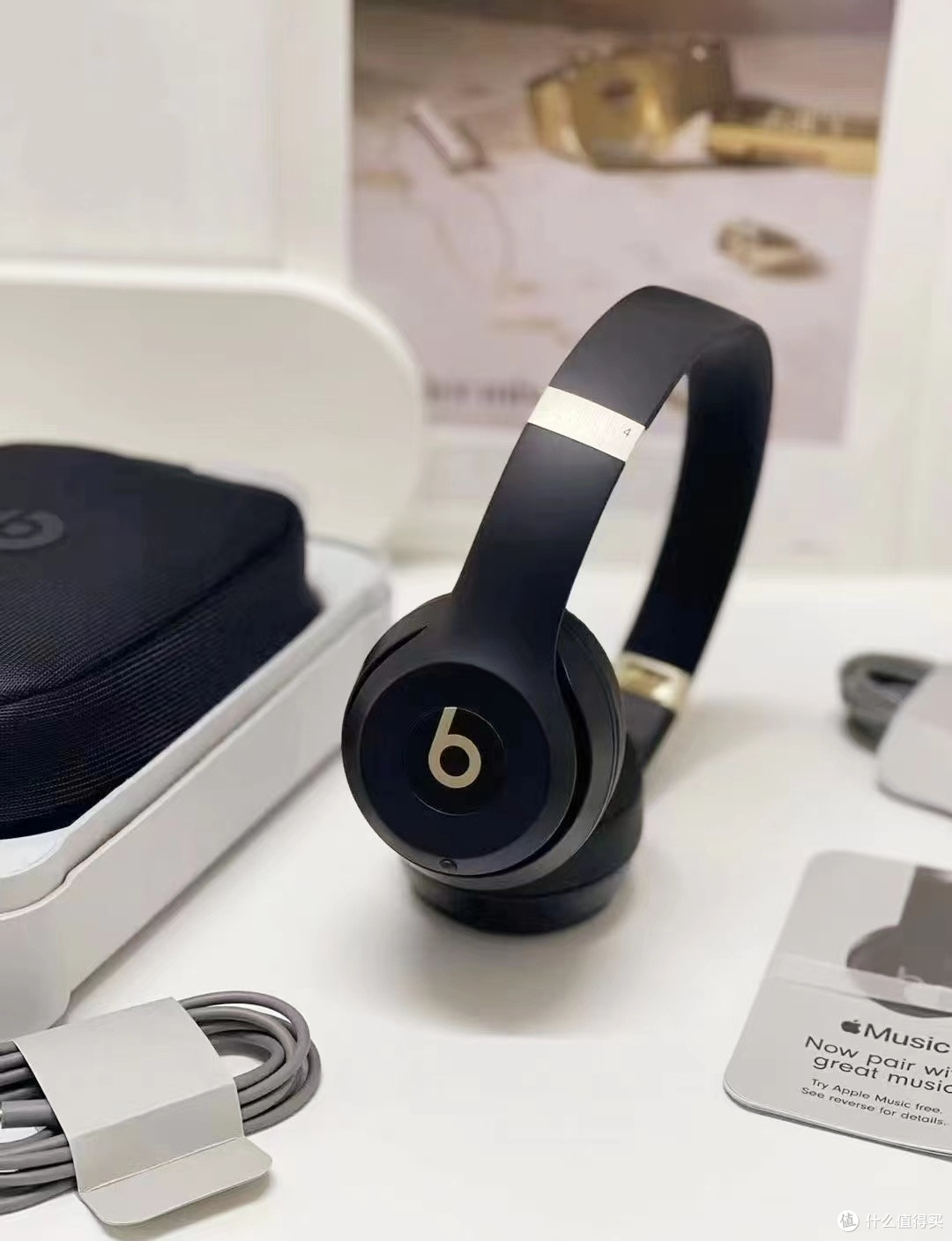 Beats Solo 4 无线耳机：时尚实用的潮流之选