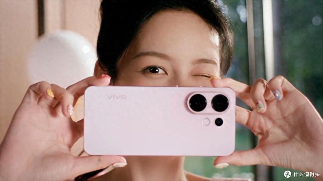 轻薄机身里的色彩哲学 vivo S30外观实测：细节控才懂的设计巧思