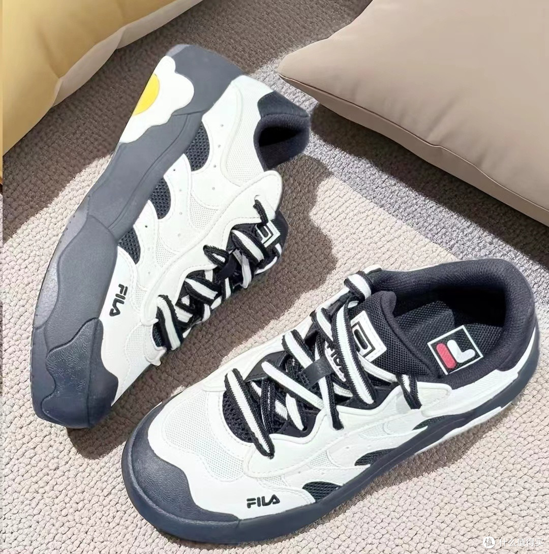 FILA 斐乐 OMELETTE 蛋包鞋:经典与时尚的碰撞