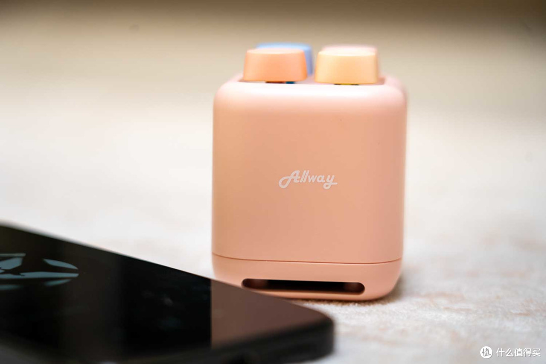 好玩的蓝牙音箱，Allway解压蓝牙音箱开箱